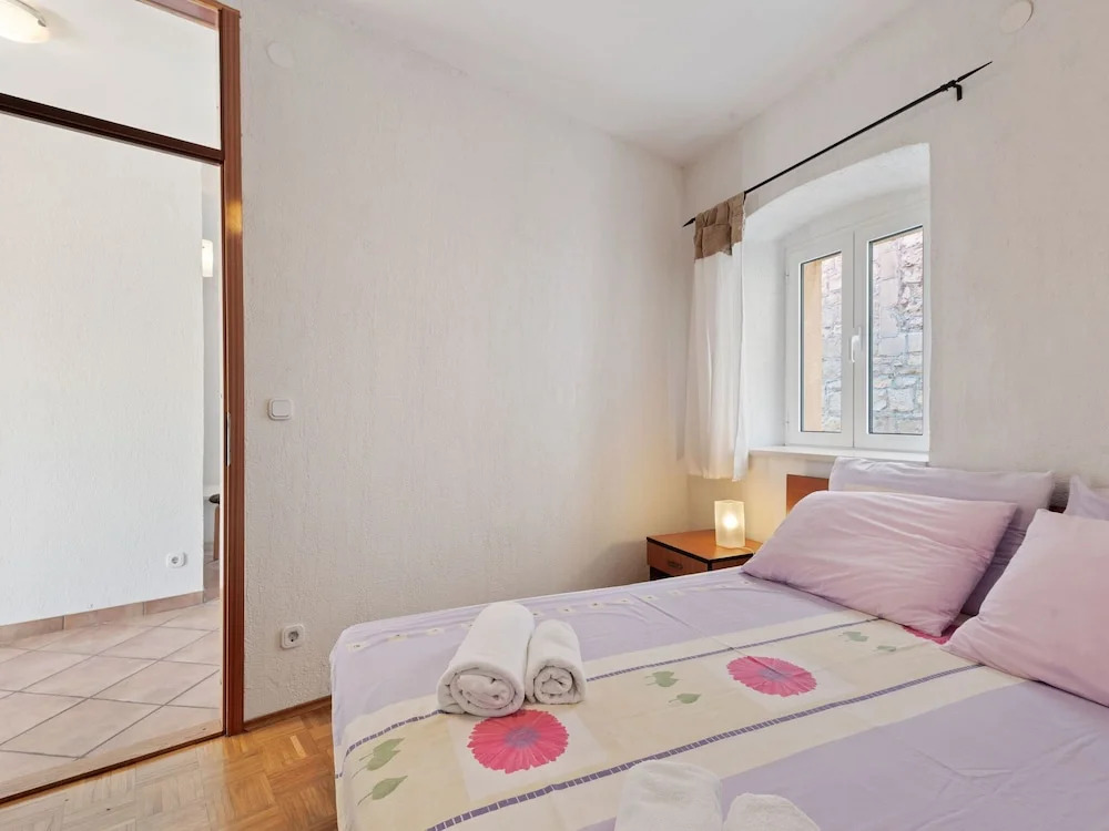 Quaint Apartment in Pu?iš?a With Balcony