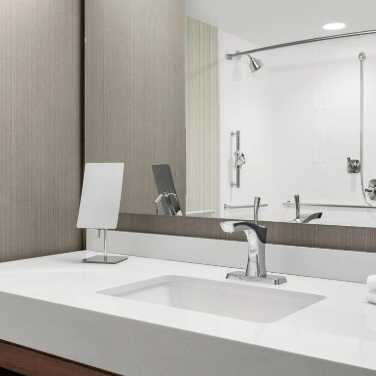 Courtyard by Marriott Omaha East/Council Bluffs, IA