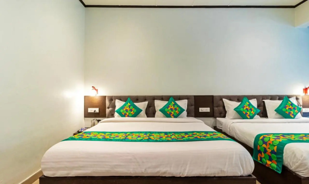 1 BR Boutique stay in Naukuchiatal, Bhimtal, by GuestHouser (69B4)