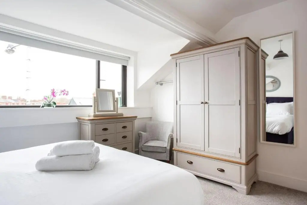 Fabulous Penthouse, Brilliant Location, Sleeps 6!
