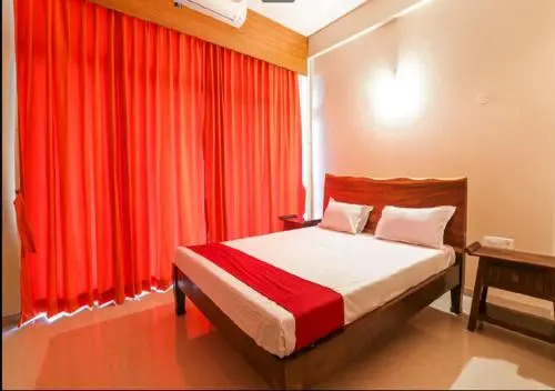 Greenwoods Seven by Vista Rooms