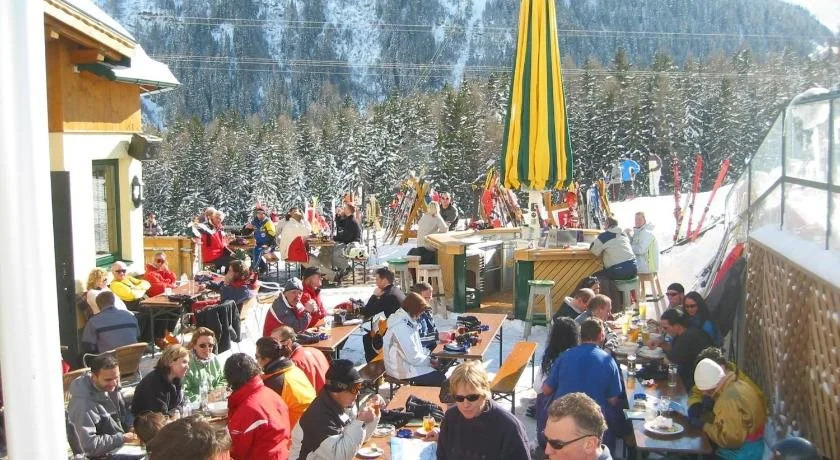 Hotel Garni - Restaurant Kaminstube