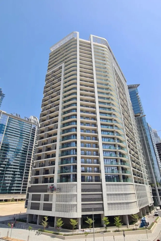 KeyRock Living - Lakeview Luxury in Zada Tower