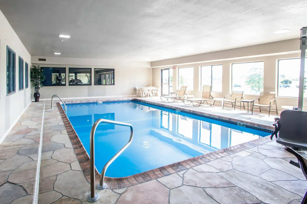 Comfort Inn Lees Summit @ Hwy 50 & Hwy 291