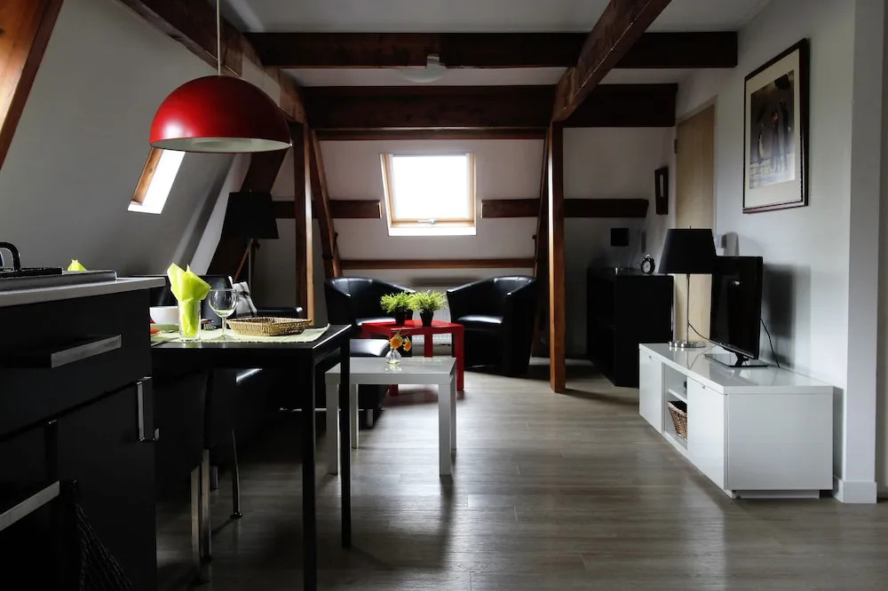 Remarkable 2-person Studio in Egmond aan Zee Kapm
