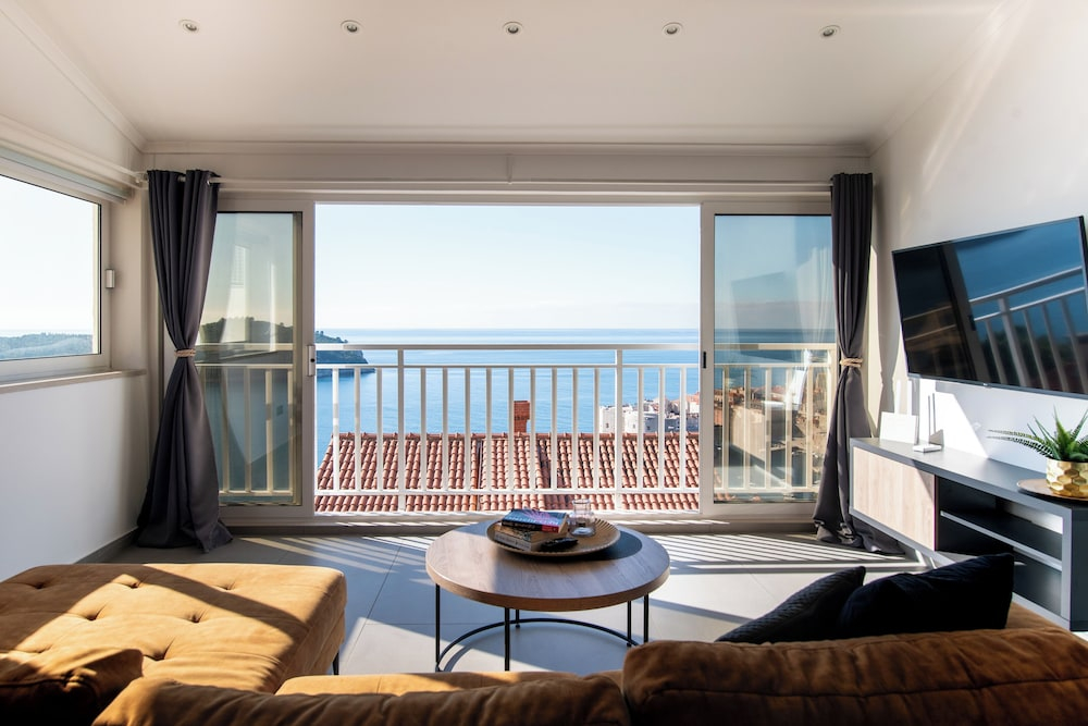 Adriatic Apartments