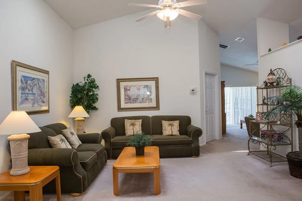 Ip60195 - Hampton Lakes - 3 Bed 2 Baths Villa