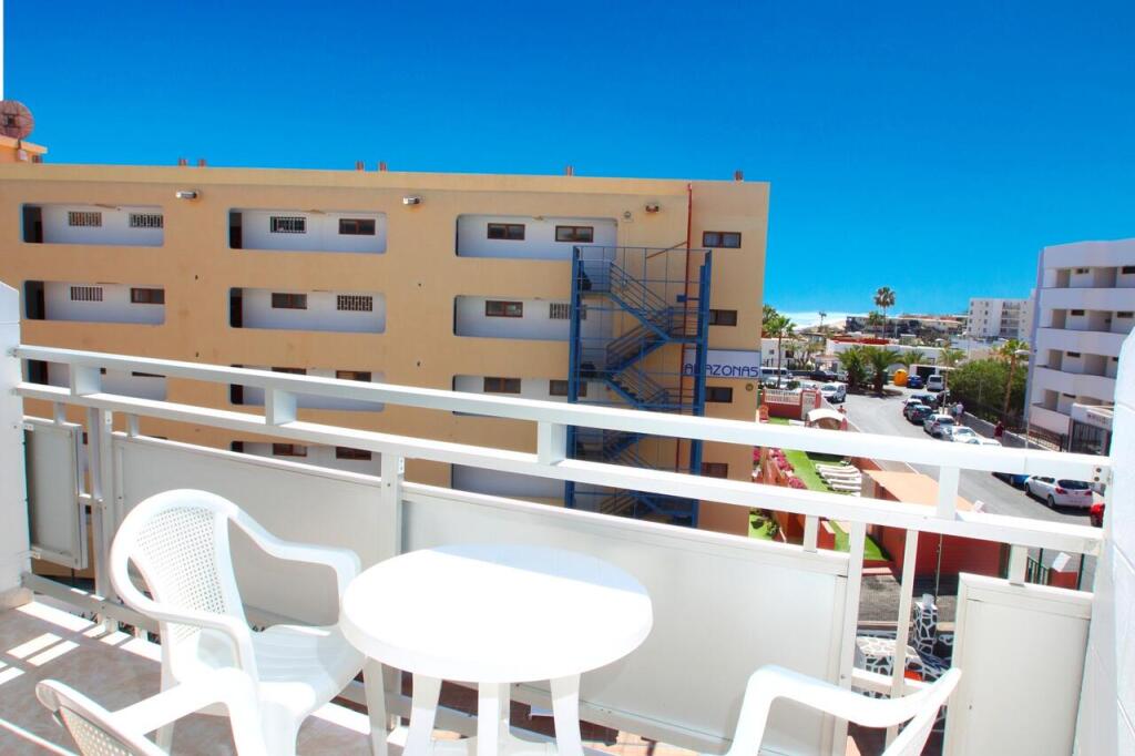 Apartamentos Strelitzias