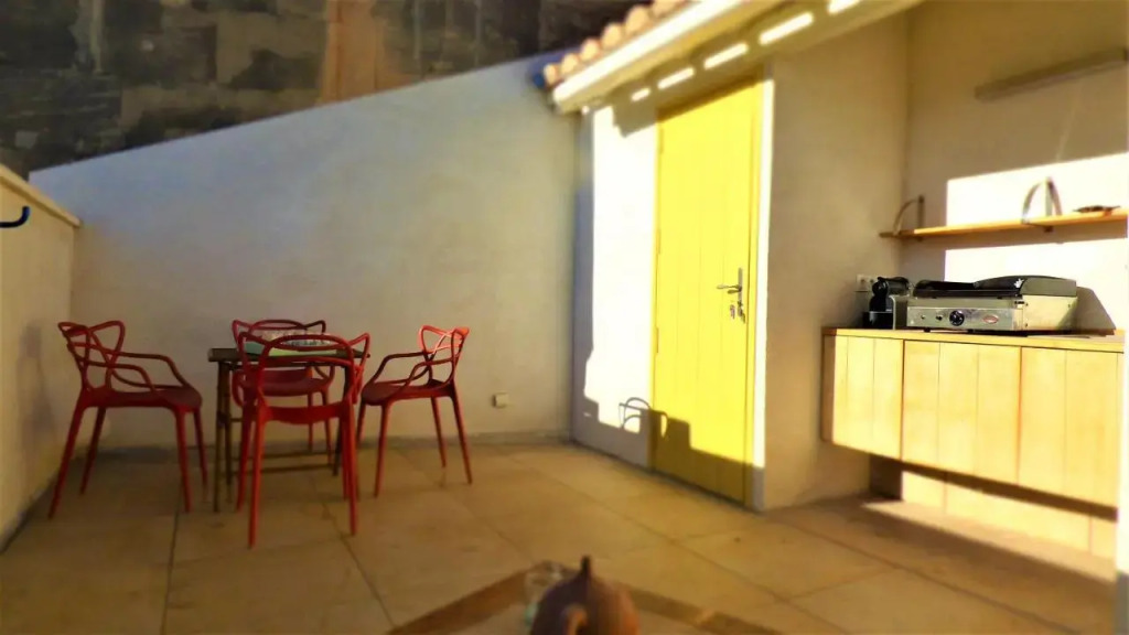 La terrasse face au théâtre, clim wifi 87 m2 6 pers