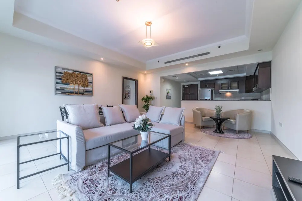 Bnbme - Churchill Towers 1 Bedroom Canal View