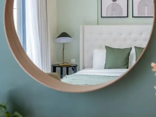 Newly furnished Downtown 1BR | Pet Friendly