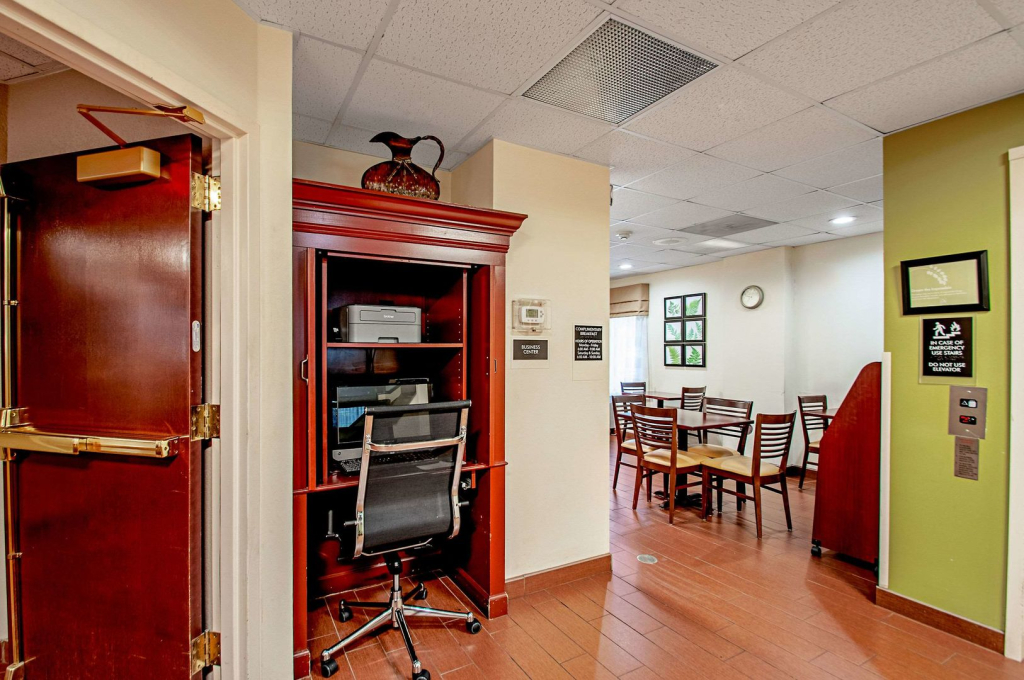 Garner Hotel Frederick Southeast by IHG