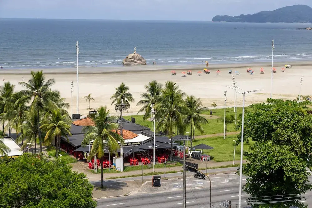 Timo Apartamento a 200m do mar com Wifi