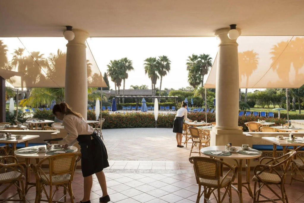 Lantana Resort Hotel&Apartments