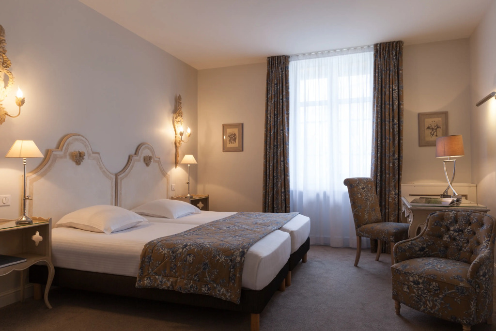 Hotel The Originals des Princes Strasbourg Centre (ex Qualys-Hotel)