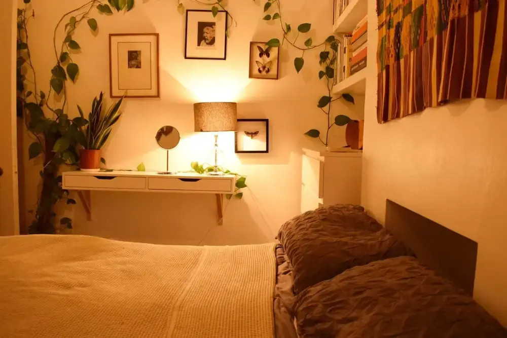 Incredible 1 Bedroom Flat Colourful and Cozy