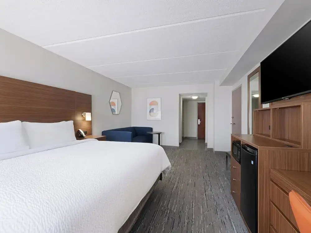 Holiday Inn Express & Suites Augusta West - Ft Gordon Area by IHG