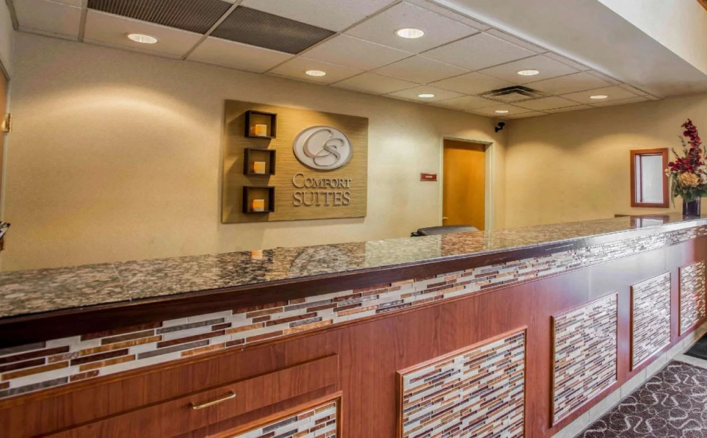 Comfort Suites Castle Rock - Denver South
