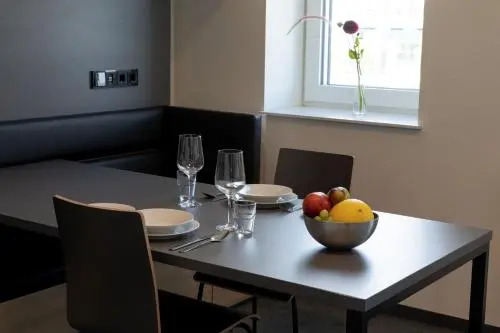 TT-ROOMS