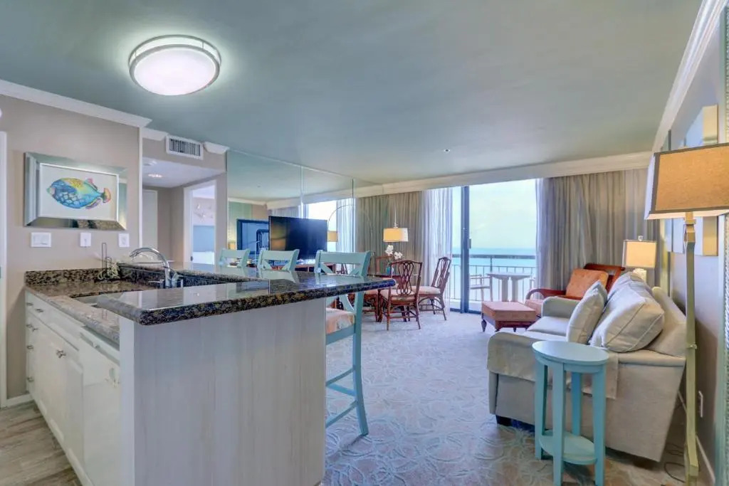 Gorgeous San Luis Condo Amazing Pool Amenities Ocean Views From 2 Balconies