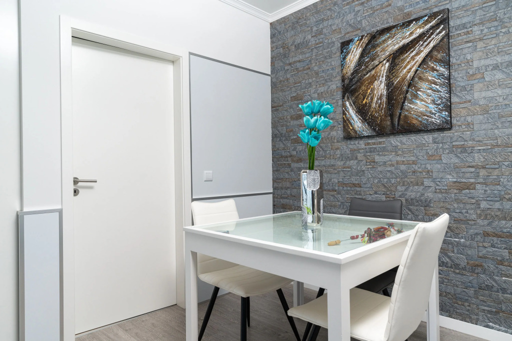 Contemporary Villas | Sunset Cliff 2
