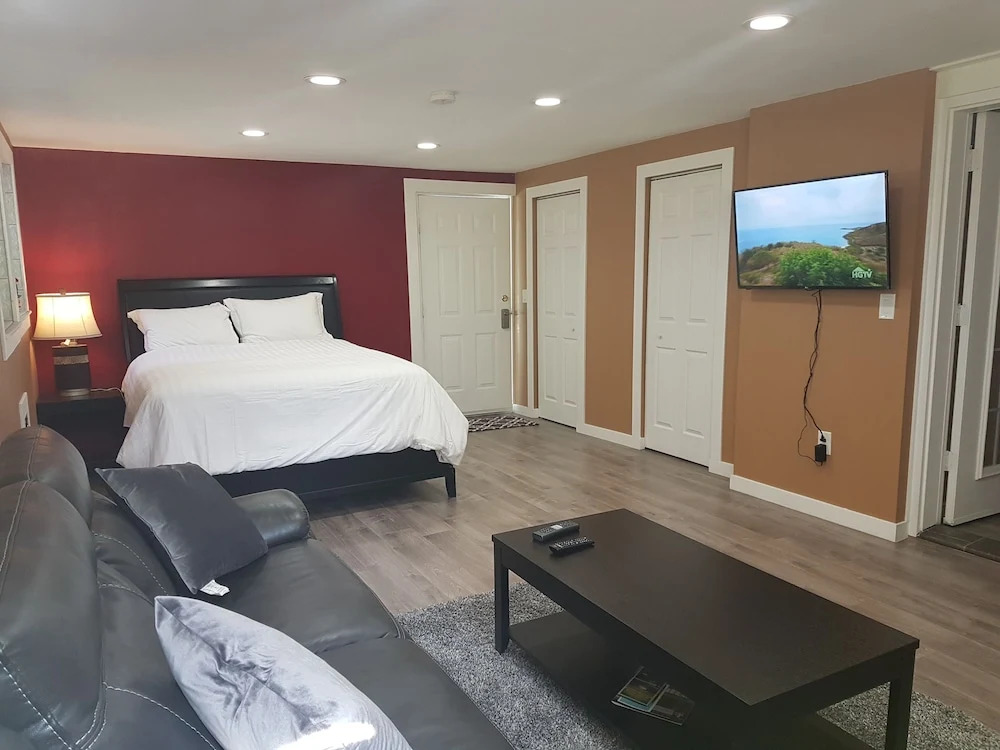Forest Ocean View place