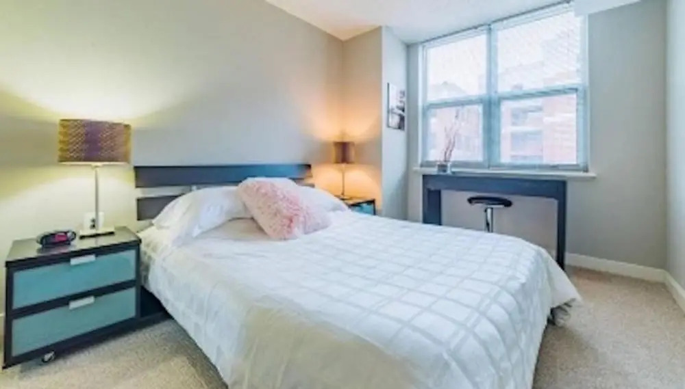 Lovely 2 Bedroom 2 Bathroom Apartment in the Nation s Capital 4 Guests