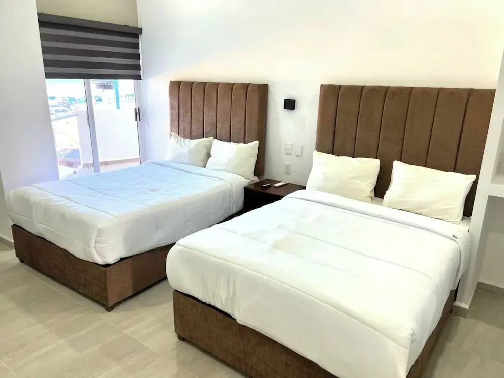 Antonio's Miramar Hotel