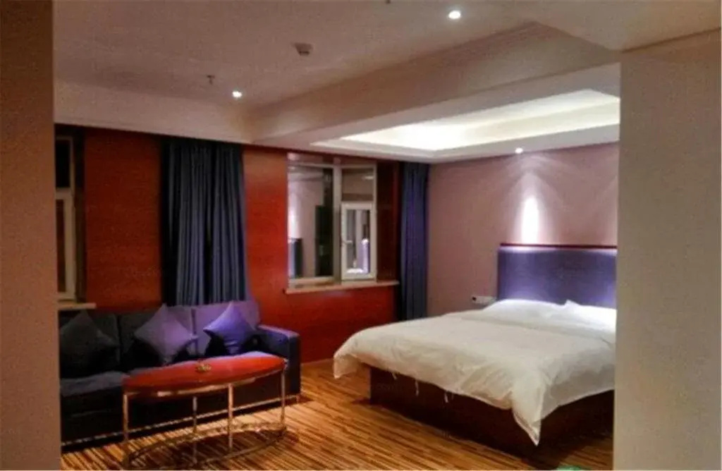 Zhangye Ruina Boutique Hotel