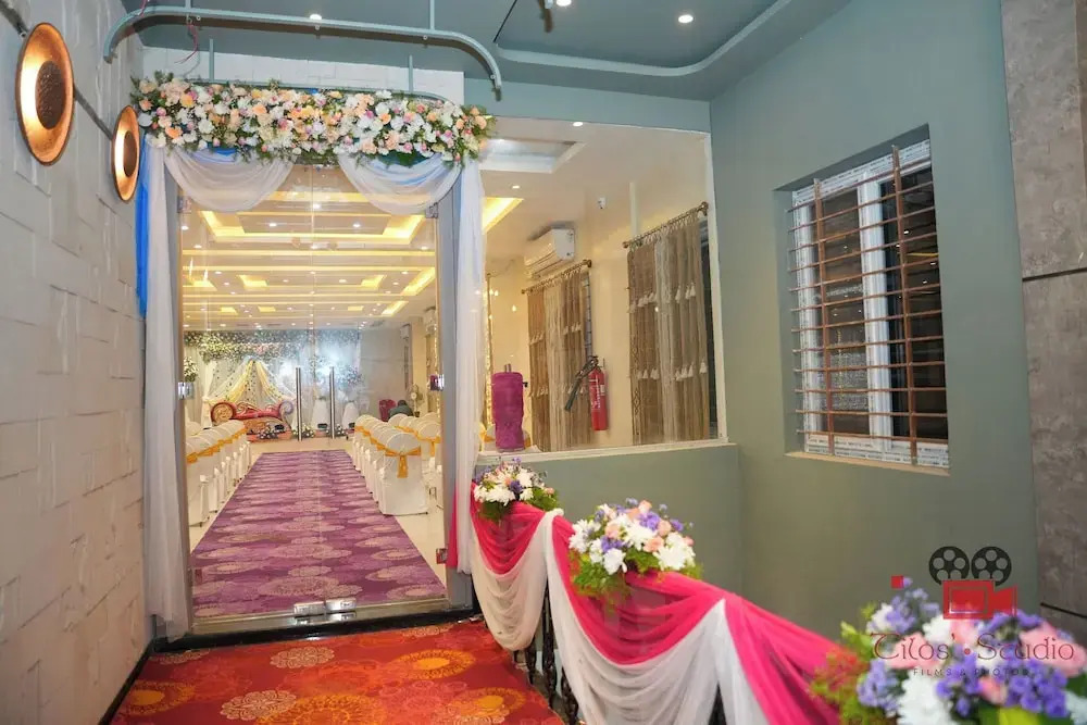 Hotel Muthahalli Grand