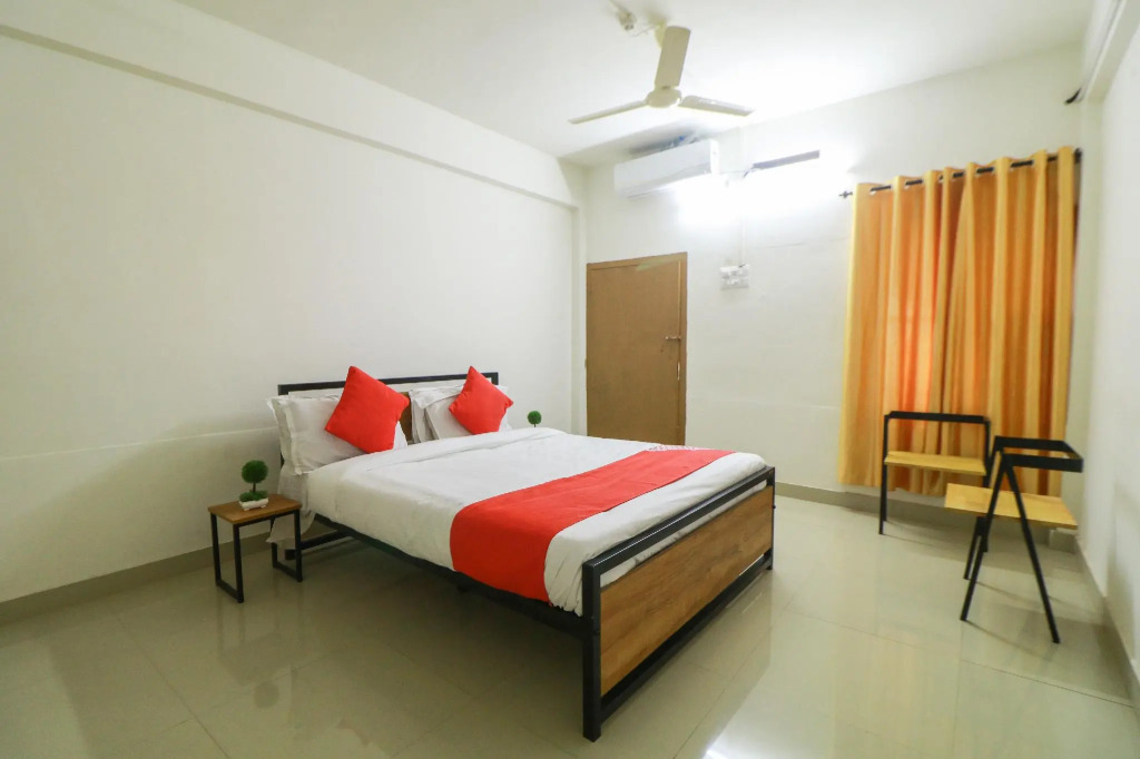 OYO 38562 Delma Residency