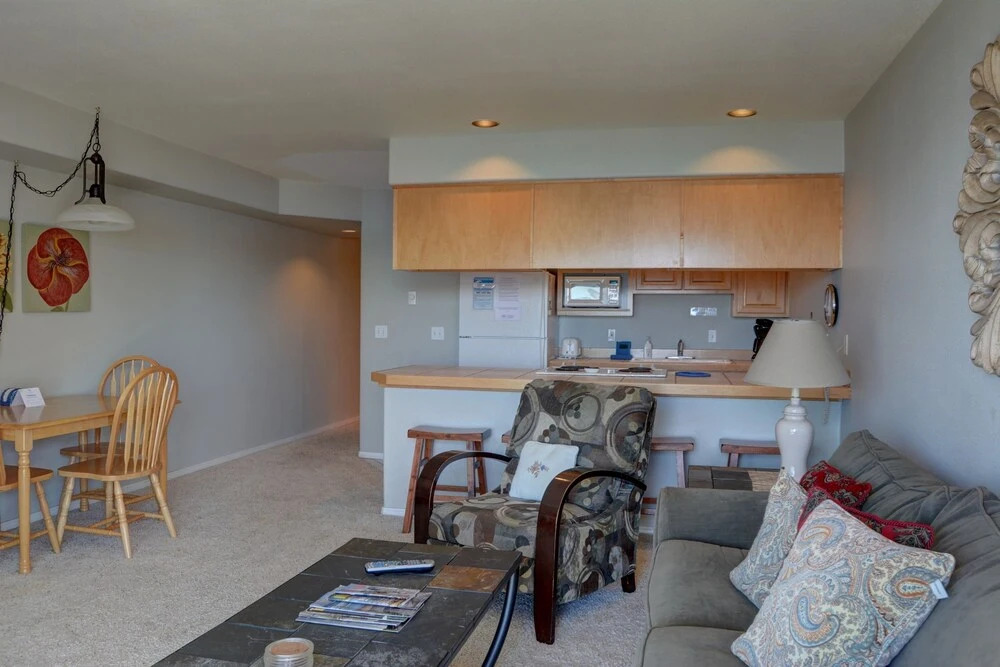 Waters Edge 112 - 1 Br Condo
