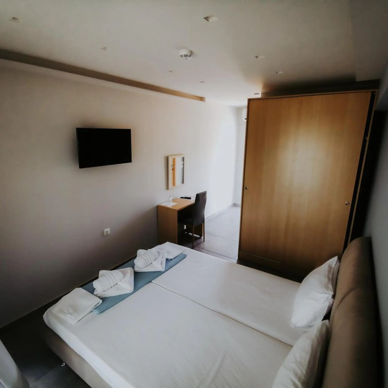 Scorpios View Hotel
