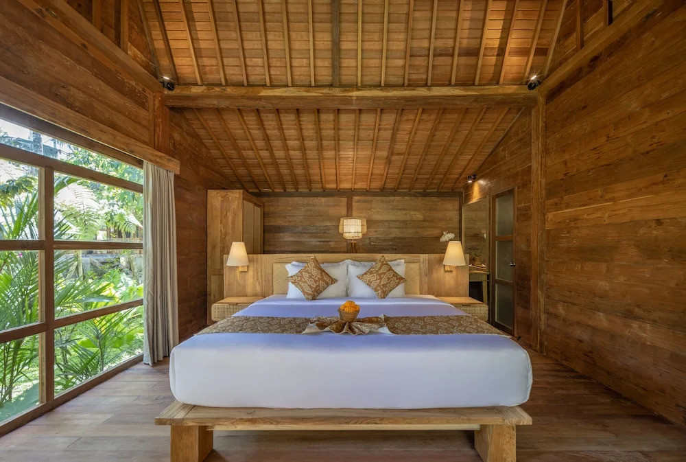 Rumah Kayu Resort