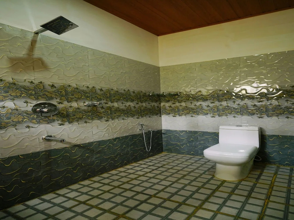 Cocoa Tree Residency by OYO Rooms