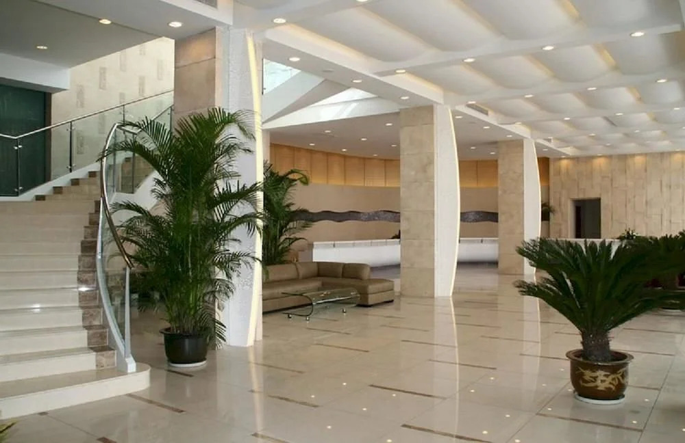 Zplashes Resort