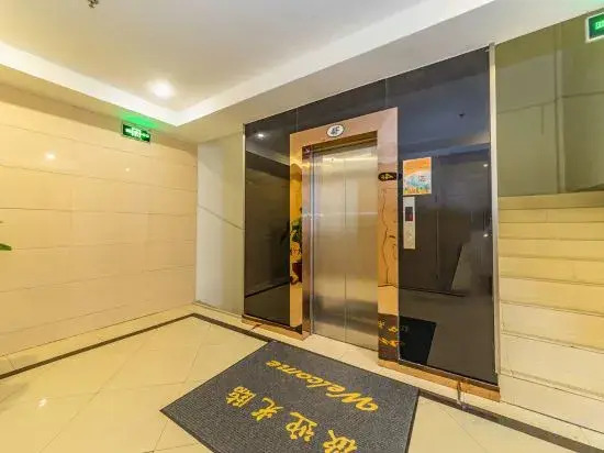 Homeinn · neo (Shanghai North Bund Longchang Road Subway Station)