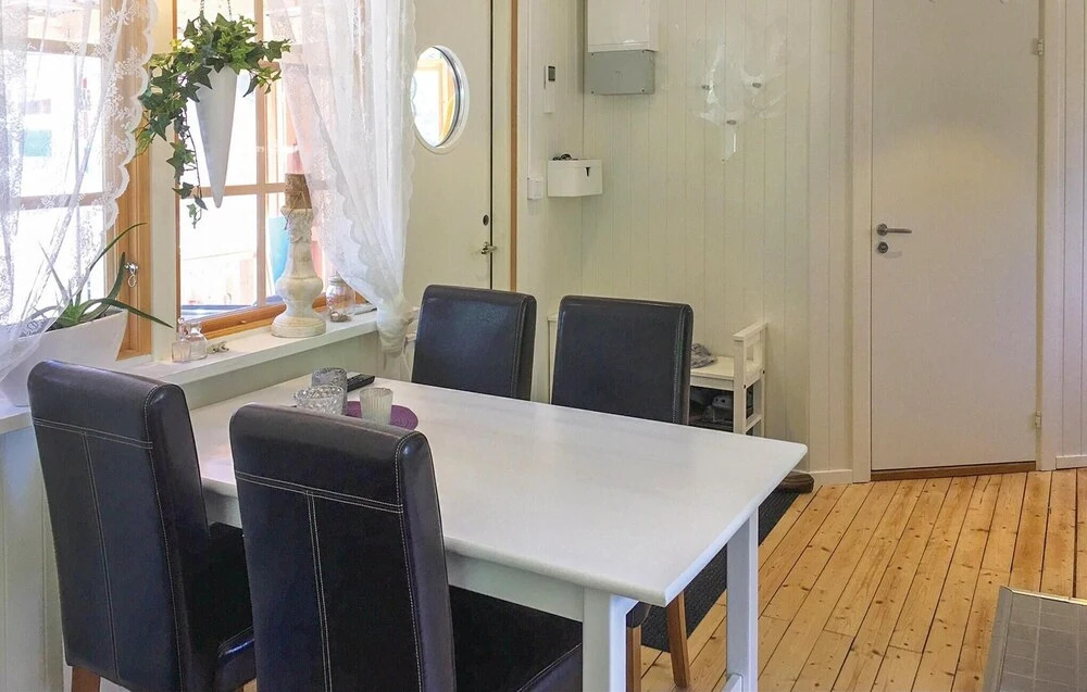 Pet Friendly Home In Ljungby With Sauna