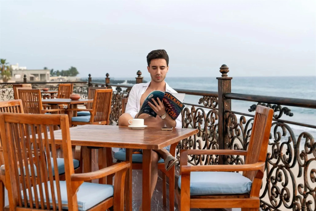Royal Beach Hotel & Resort