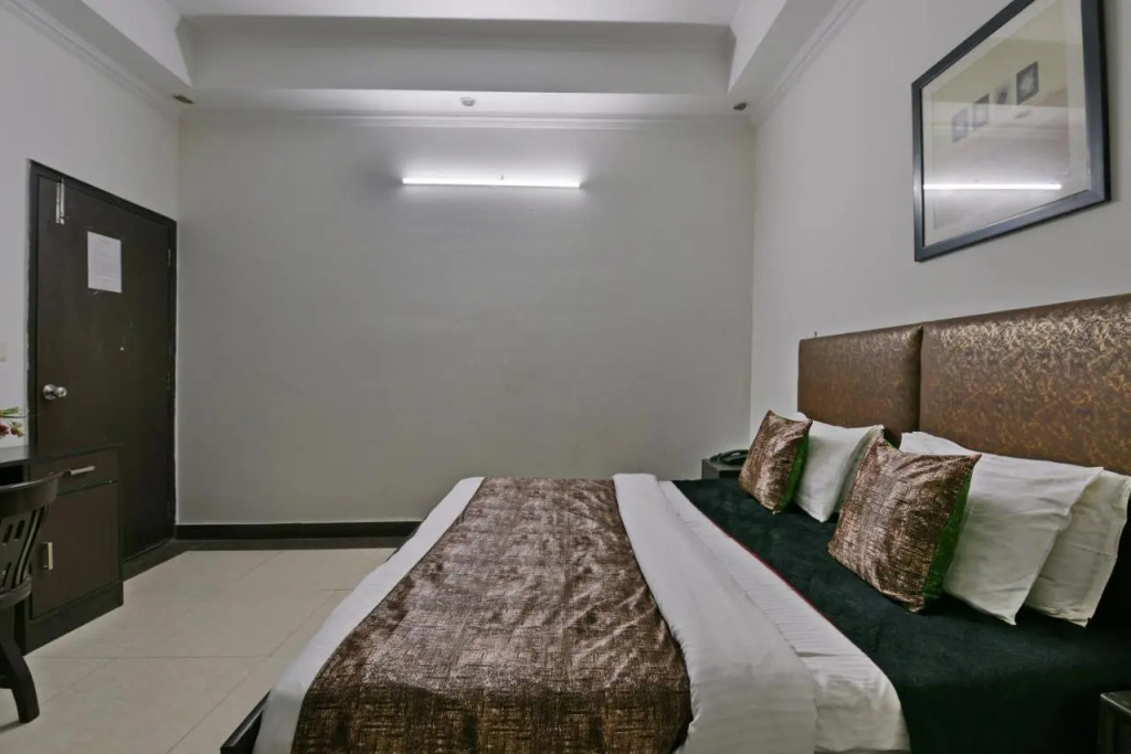 Hotel Diamond Stays