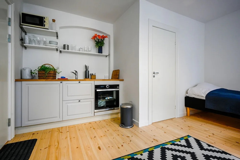 Lovely Studio Apartment Close to Tivoli Park