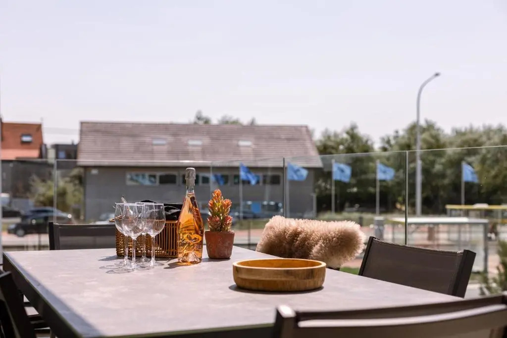 New Luxurious and Modern Apartment With Parking