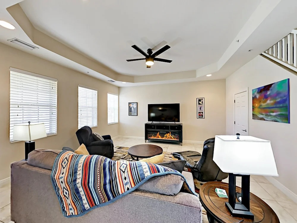 W First Unit #102 - 2 Br Condo