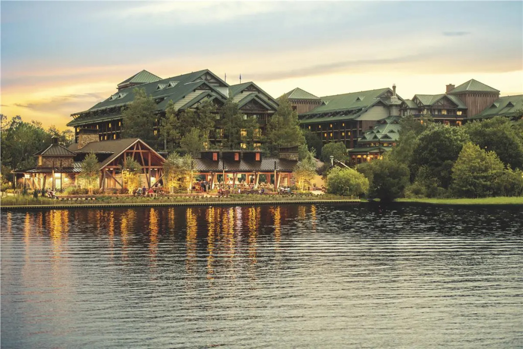 Copper Creek Villas & Cabins at Disney's Wilderness Lodge