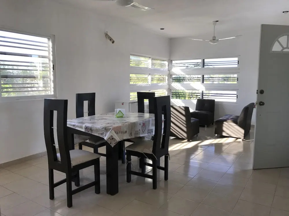 330 Hotel Altabrisa