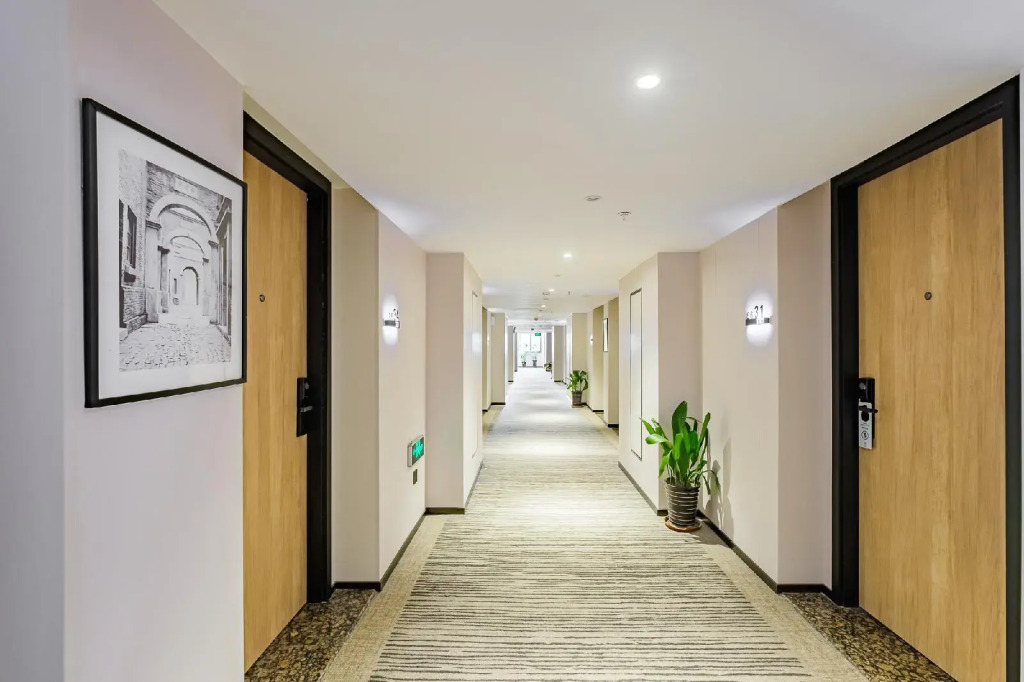 Greentree Inn Shanghai Jingan Xinzha Road Business Hotel