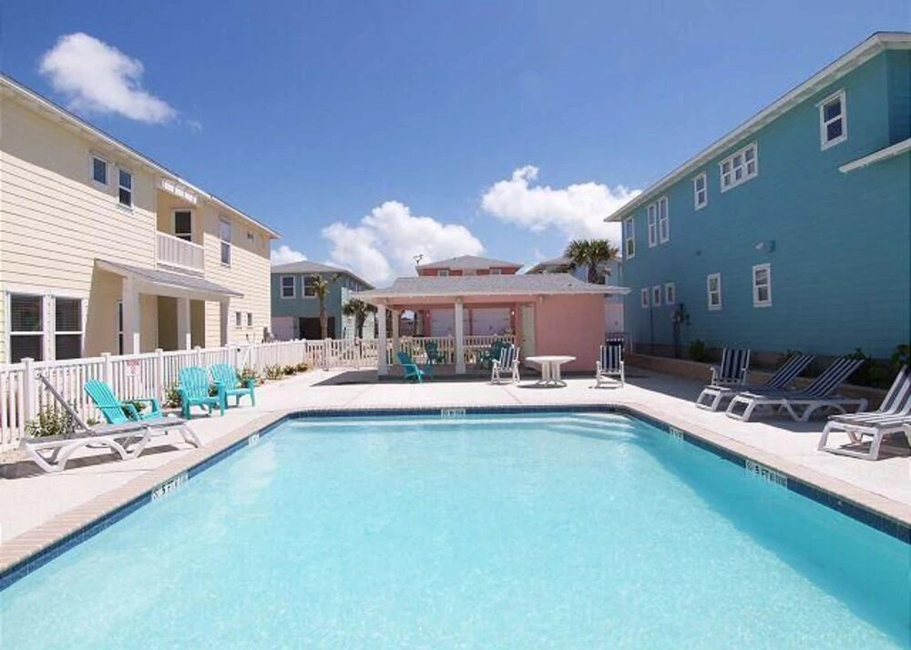 Beach View 54 4 Bedrooms 3.5 Bathrooms Home