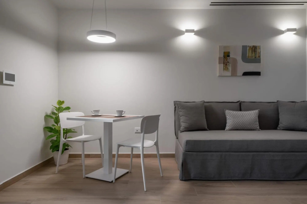 One Bedroom Apartment with Private Garden