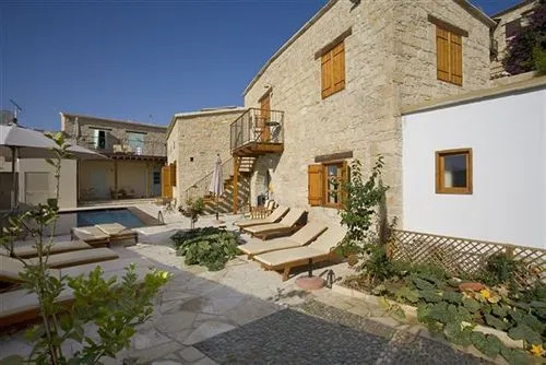Evkarpos Country House