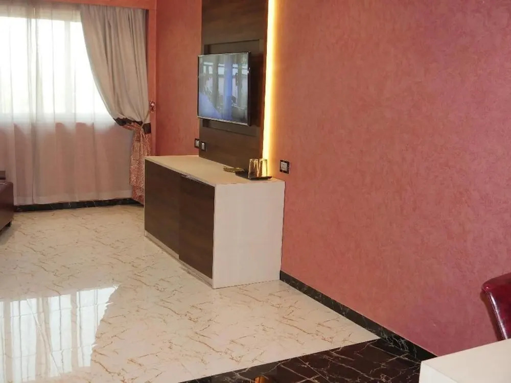 Sonia Hotel